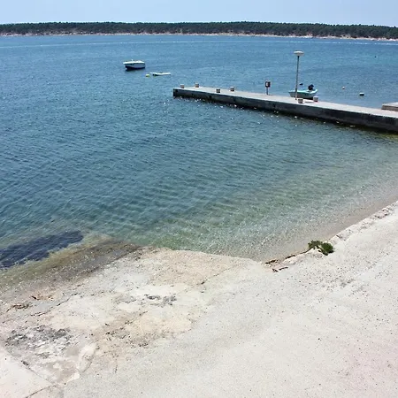 Apartament By The Sea Barbat, Rab - 4967 Barbat na Rabu